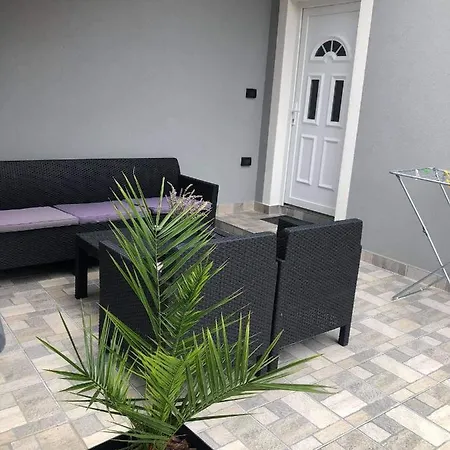 Apartmani Dokic Bale Exterior photo